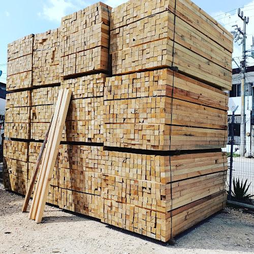 madererias en Playa del Carmen